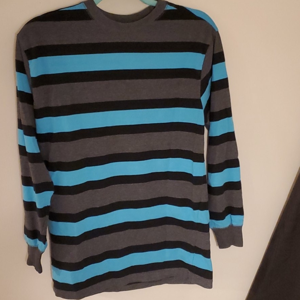 Men's shirt